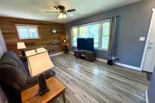 302 2nd St SE, Stewartville, MN 55976 - Photo 8