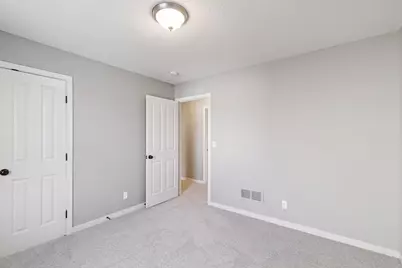 14246 Garden Way N, Hugo, MN 55038 - Photo 44