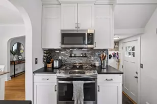 1581 Griggs St N, Saint Paul, MN 55108 - Photo 8