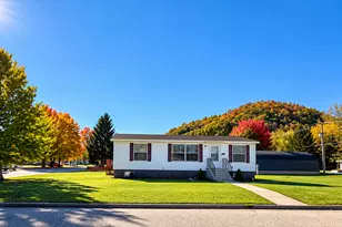517 N High St, Rushford, MN 55971 - Photo 2
