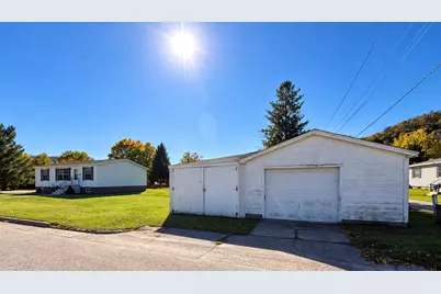 517 N High Street, Rushford, MN 55971 - Photo 26