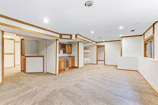 2413 Bridle Creek Trail, Chanhassen, MN 55317 - Photo 30