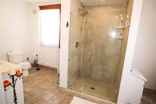 911 Dayton Ave, Saint Paul, MN 55104 - Photo 10