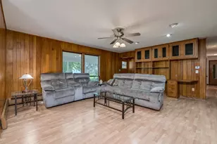 605 N Market St, Janesville, MN 56048 - Photo 14