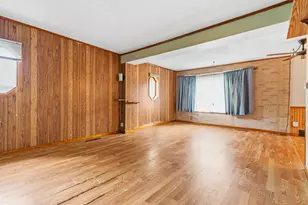 135 S 3rd St, Hanley Falls, MN 56245 - Photo 4