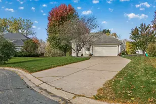309 Cherry Hill Bay, Medina, MN 55340 - Photo 2