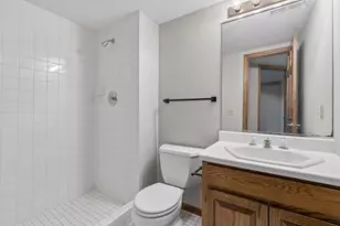 12708 Diamond Dr, Burnsville, MN 55337 - Photo 54
