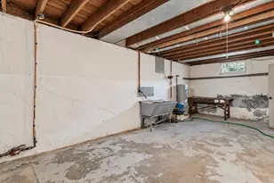 214 Broadway St, Hanska, MN 56041 - Photo 52