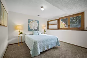 11547 Flintwood St NW, Coon Rapids, MN 55448 - Photo 38