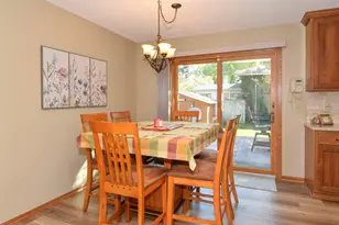 2376 Standridge Ave, Maplewood, MN 55109 - Photo 10
