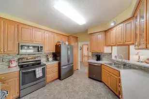 15171 Claret Cir, Rosemount, MN 55068 - Photo 12