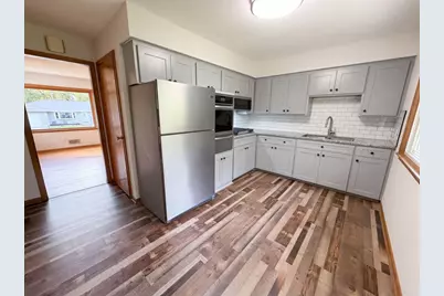 5964 Decatur Avenue N, New Hope, MN 55428 - Photo 2