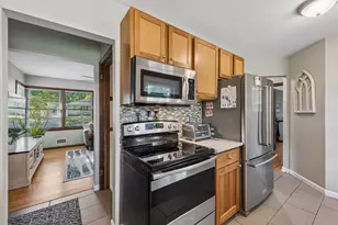 6810 W 24th St, Saint Louis Park, MN 55426 - Photo 8