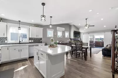 3501 Cambridge Place, River Falls, WI 54022 - Photo 4