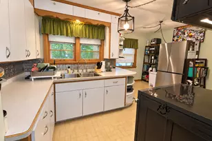 1012 Becker Ave SE, Willmar, MN 56201 - Photo 6