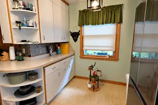 1012 Becker Ave SE, Willmar, MN 56201 - Photo 8