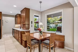 6100 Idylwood Dr, Edina, MN 55436 - Photo 14