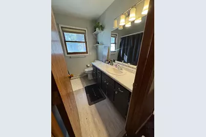 211 4th Avenue SW, Pine Island, MN 55963 - Photo 12