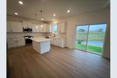 7460 Lotus Lane, Lino Lakes, MN 55038 - Photo 8