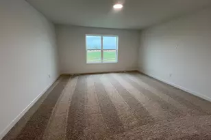 7460 Lotus Ln, Lino Lakes, MN 55038 - Photo 12