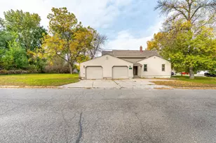 803 W Laurel St, Fergus Falls, MN 56537 - Photo 62
