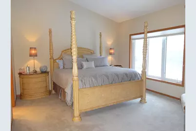 16635 42nd Avenue N, Plymouth, MN 55446 - Photo 10