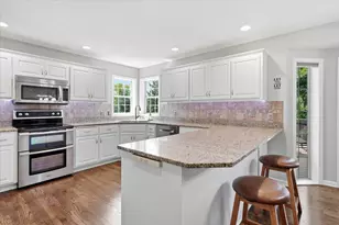 13005 Oakwood Dr, Rogers, MN 55374 - Photo 16
