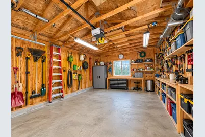 10605 Belmont Road, Minnetonka, MN 55305 - Photo 14
