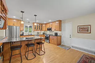 19151 Hanus Rd, Minnetonka, MN 55345 - Photo 8