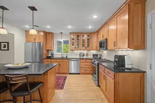 19151 Hanus Rd, Minnetonka, MN 55345 - Photo 4