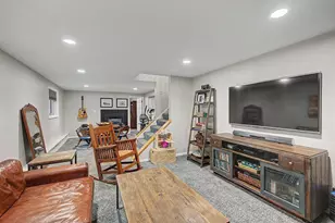 19151 Hanus Rd, Minnetonka, MN 55345 - Photo 22