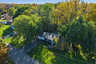 19151 Hanus Rd, Minnetonka, MN 55345 - Photo 34