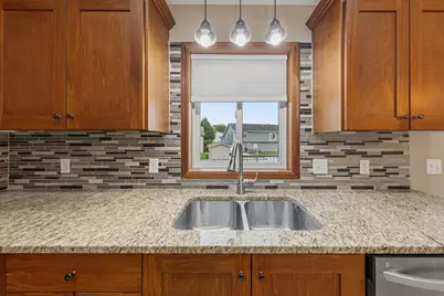 2401 Foxtail Ln, Faribault, MN 55021 - Photo 20