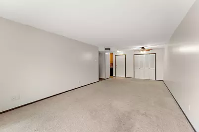 122 Demont Avenue E #258, Little Canada, MN 55117 - Photo 16
