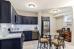 286 Van Buren Ave, Saint Paul, MN 55103 - Photo 4