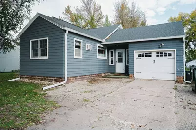 313 E Willis Street, Elmore, MN 56027 - Photo 1
