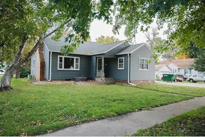 313 E Willis Street, Elmore, MN 56027 - Photo 2