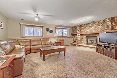 703 Evergreen Court, Burnsville, MN 55337 - Photo 14
