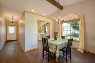 8469 Powers Pl, Chanhassen, MN 55317 - Photo 14