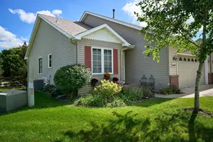 8469 Powers Pl, Chanhassen, MN 55317 - Photo 2