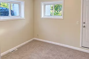 6706 Drew Ave N, Brooklyn Center, MN 55429 - Photo 18