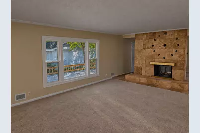 6706 Drew Avenue N, Brooklyn Center, MN 55429 - Photo 2