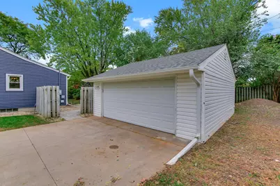 1440 Lydia Avenue W, Roseville, MN 55113 - Photo 26