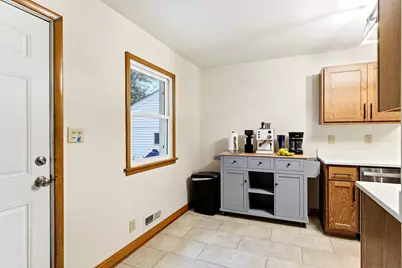 1440 Lydia Avenue W, Roseville, MN 55113 - Photo 8