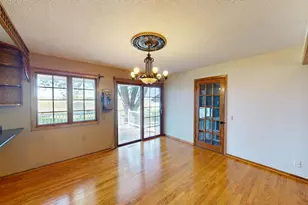 2129 Highland Ave, Albert Lea, MN 56007 - Photo 8