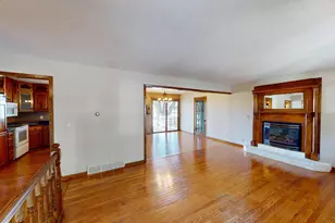 2129 Highland Ave, Albert Lea, MN 56007 - Photo 4