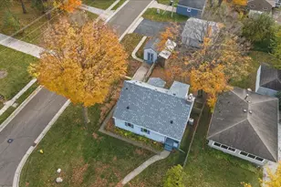 128 E Mankato St, Duluth, MN 55803 - Photo 2