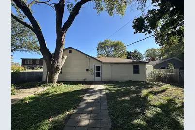 4635 Xenia Avenue N, Crystal, MN 55422 - Photo 2