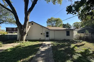 4635 Xenia Ave N, Crystal, MN 55422 - Photo 2