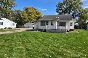 109 Hague Ave N, Hollandale, MN 56045 - Photo 2